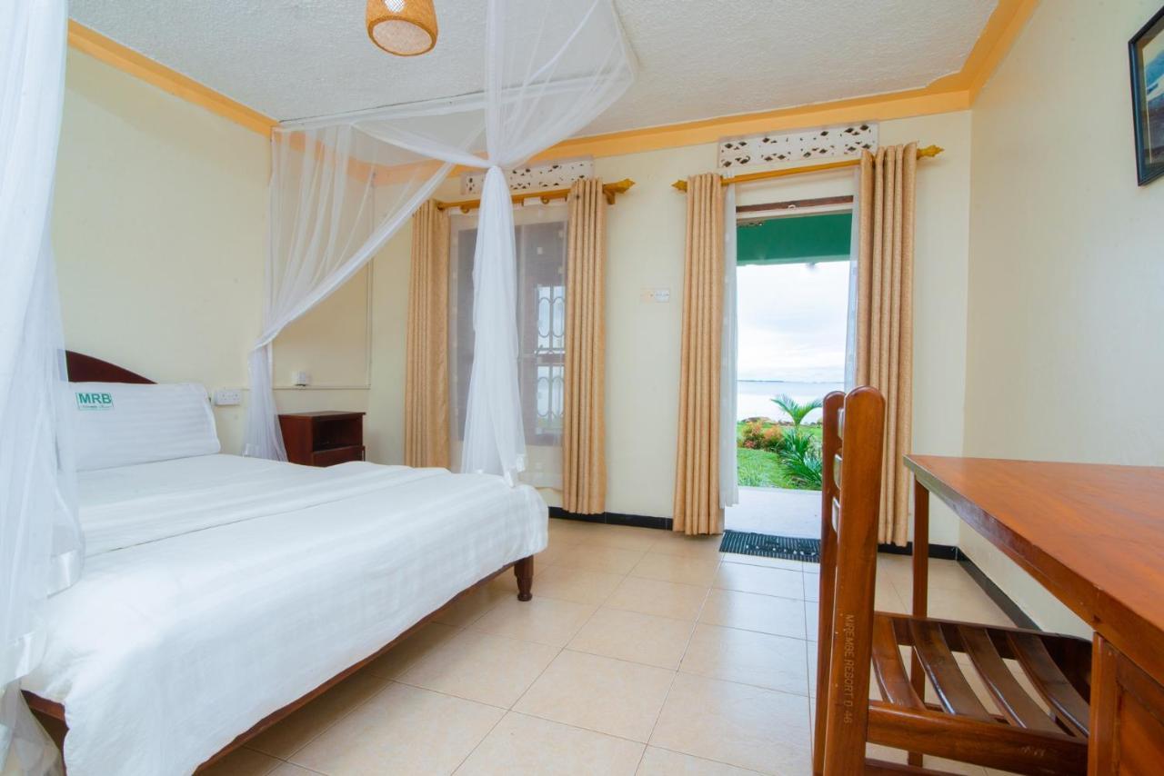 Mirembe Resort Beach Hotel Kalangala Exterior foto