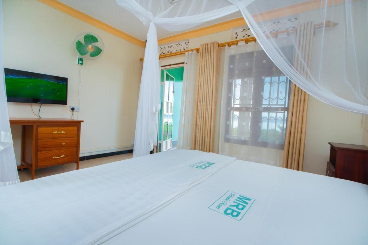 Mirembe Resort Beach Hotel Kalangala Exterior foto